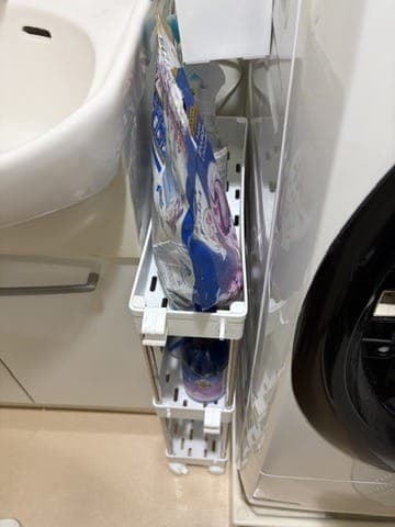 Toyo Plan slim wagon fitted into the gap in the washroom